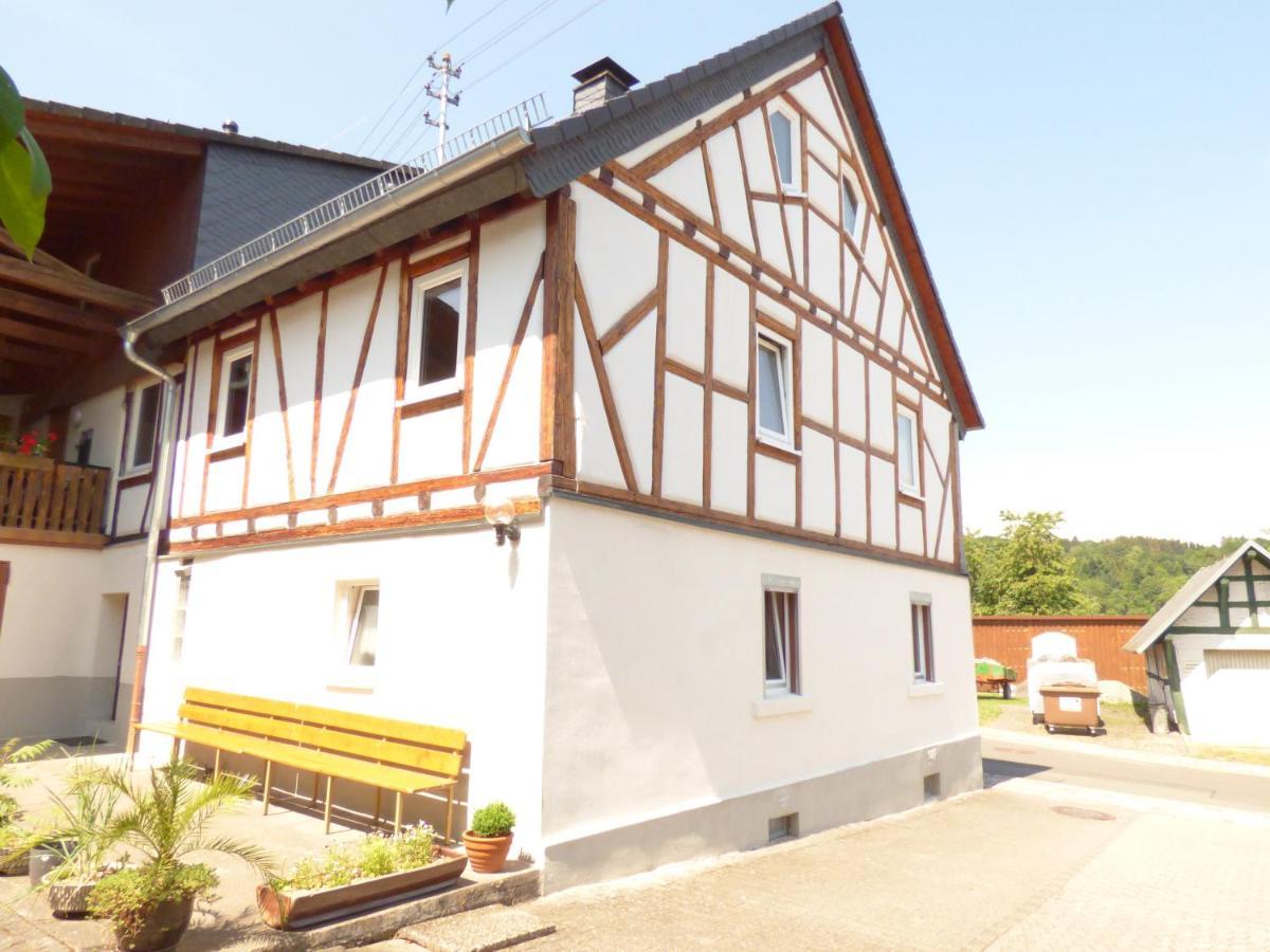 Ferienwohnung Dasch, bei Idar-Oberstein im Nationalpark Hunsrück-Hochwald Siesbach Exterior foto